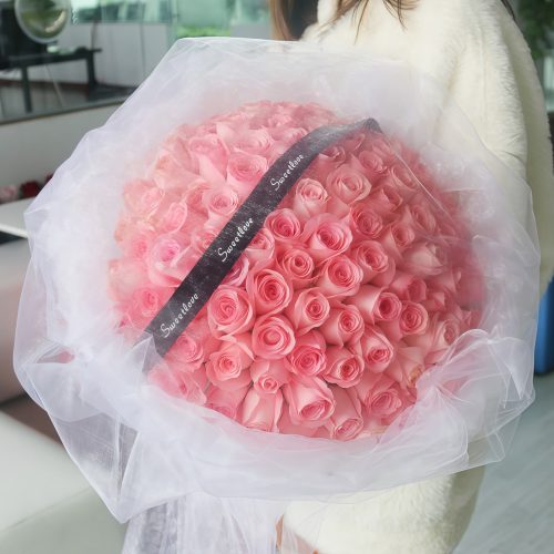 99 Pink Roses Bouquet – Fairytale Dream 99 Pink Roses Bouquet - Fairytale Dream Romantic Gift