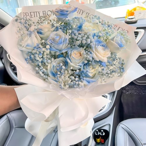 11 Ice Blue Roses Bouquet - Sweet Kiss | Elegant Floral Gift