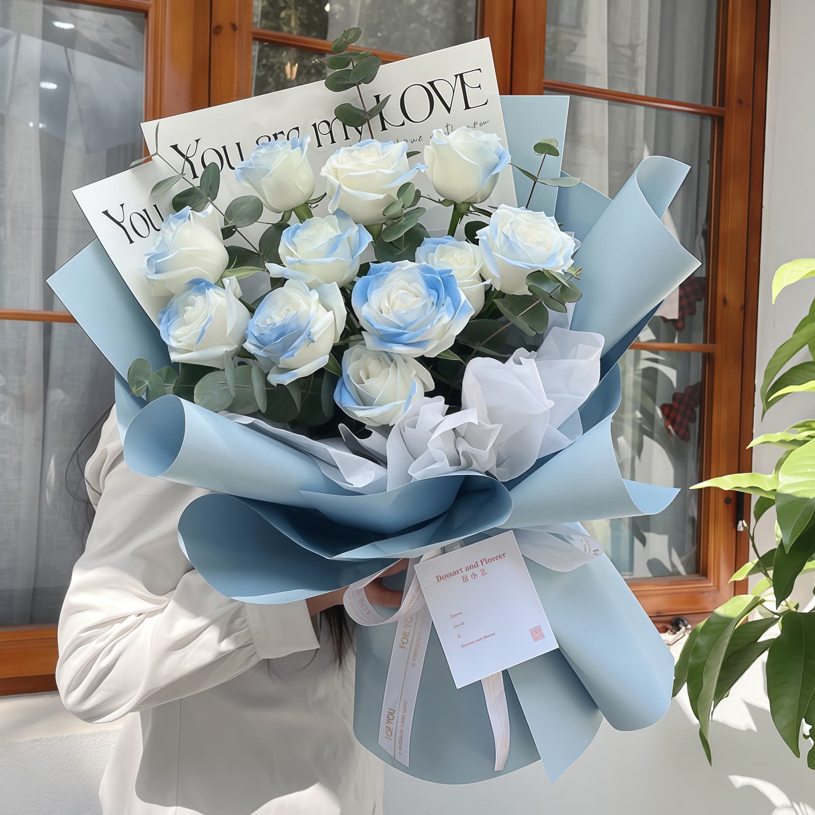 11 Ice Blue Roses Bouquet – Speak Your Heart 11 Ice Blue Roses Bouquet | Enchanting Floral Gift for Special Moments