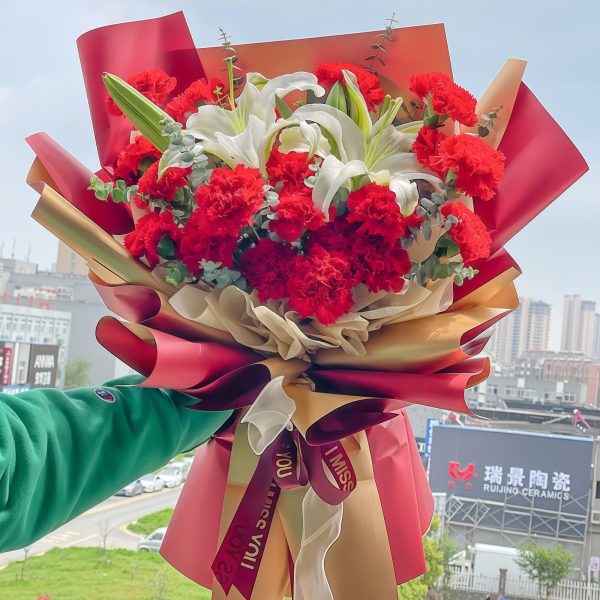 岁月静好 · 红康乃馨与白百合花束 19 Red Carnations & 2 White Lilies Bouquet - Forever Young