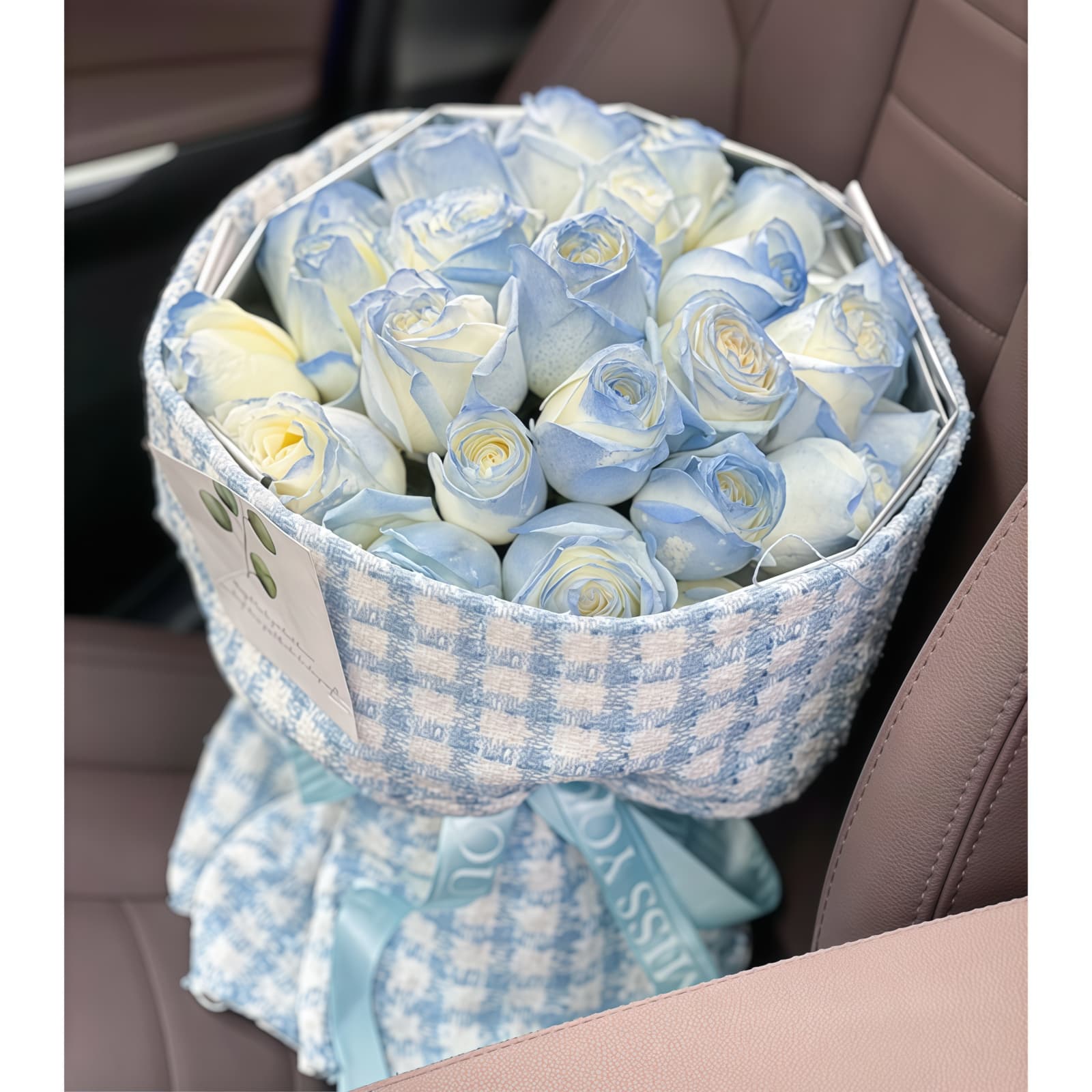 19 Ice Blue Roses Bouquet - Gentle Whisper | Luxurious Floral Gift