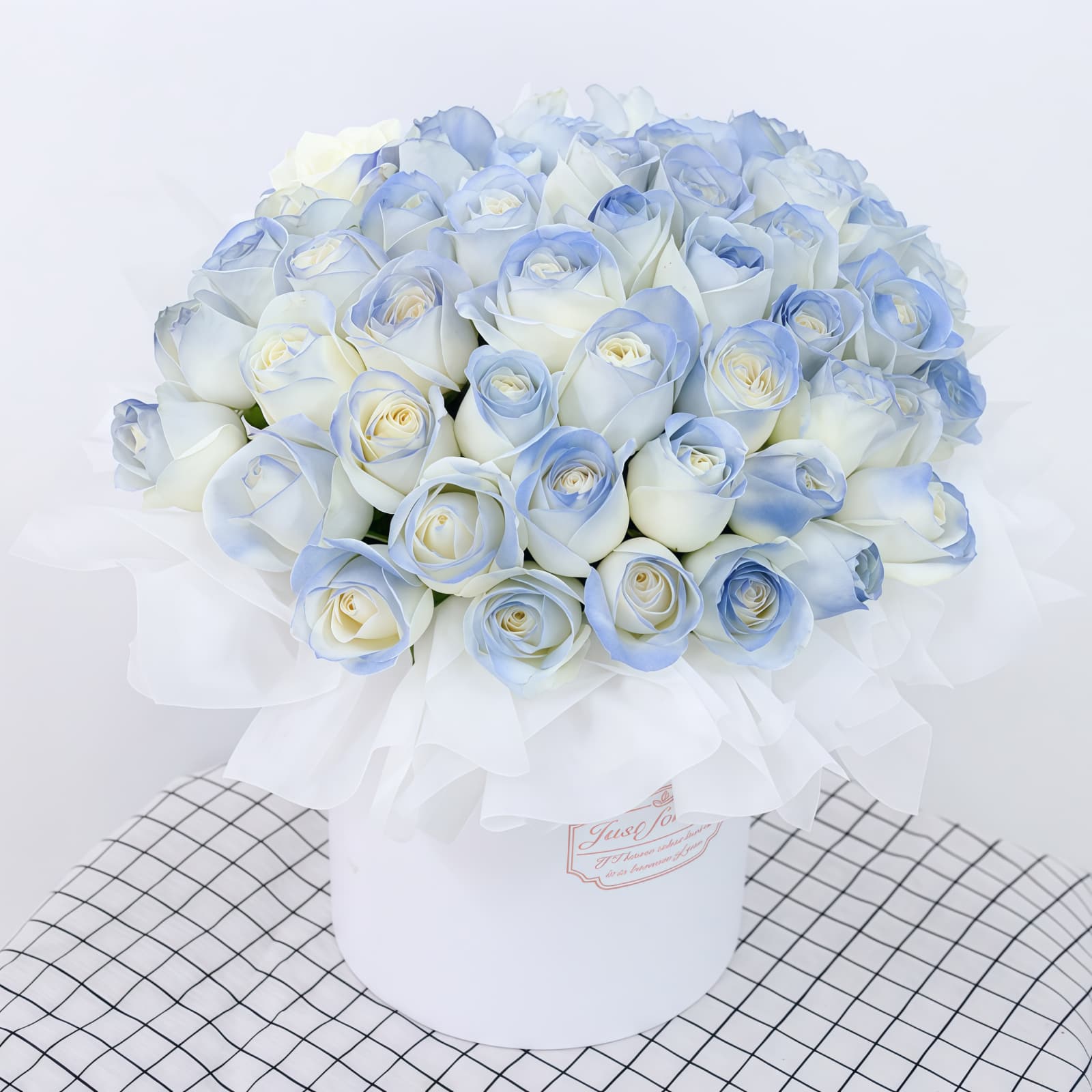 33 Ice Blue Roses Box – Lifelong Vow 33 Ice Blue Roses Box - Lifelong Vow | Eternal Floral Elegance