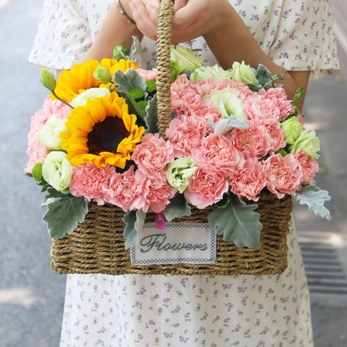 2 Sunflowers & 21 Pink Carnations Flower Basket – Eternal Gratitude Sunflowers & Pink Carnations Flower Basket - Eternal Gratitude Bouquet