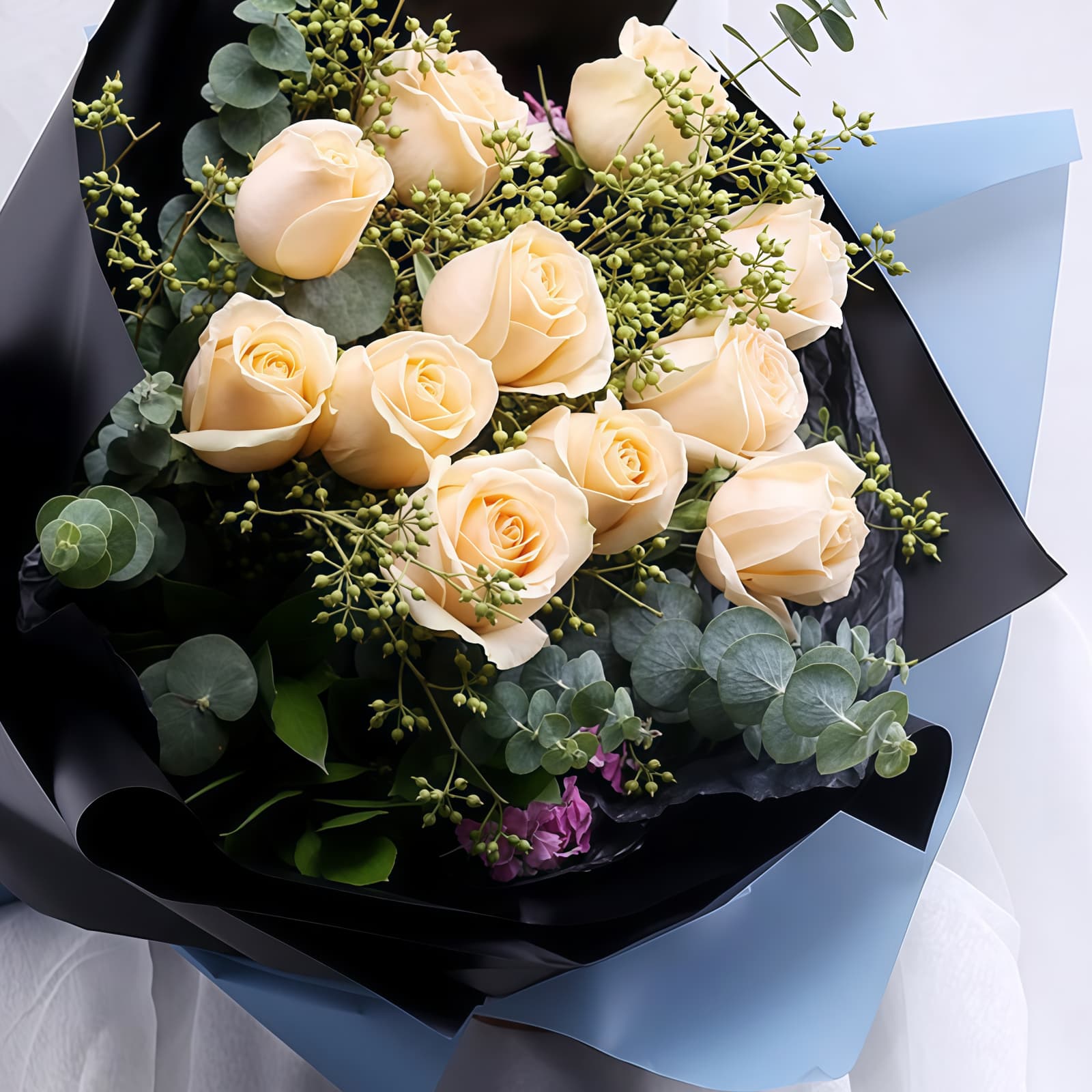花和阳光 · 香槟玫瑰与相思梅 11 Champagne Roses Bouquet - Sunny Serenity | Elegant Floral Gift - 2