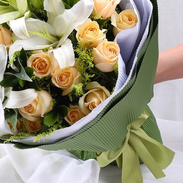 3 White Lilies & 19 Champagne Roses Bouquet | Sweet Encounter Flower Gift - 3