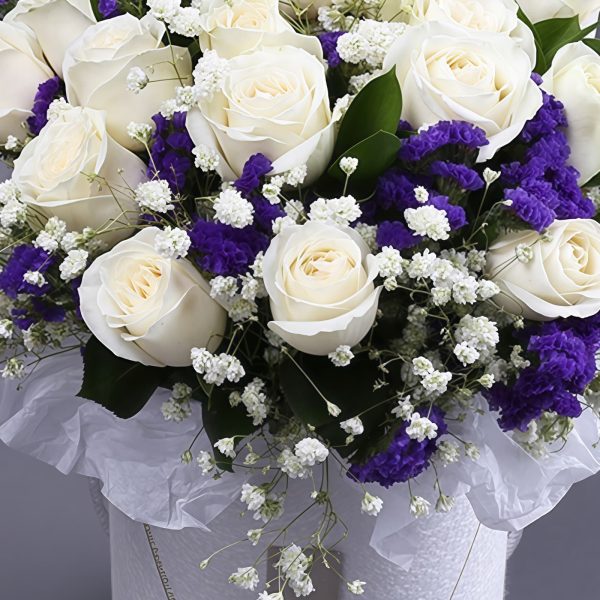 纯白无暇 · 香水百合与香槟玫瑰花束 3 White Lilies & 19 Champagne Roses Bouquet | Pure Radiance Luxury Floral Gift - 2