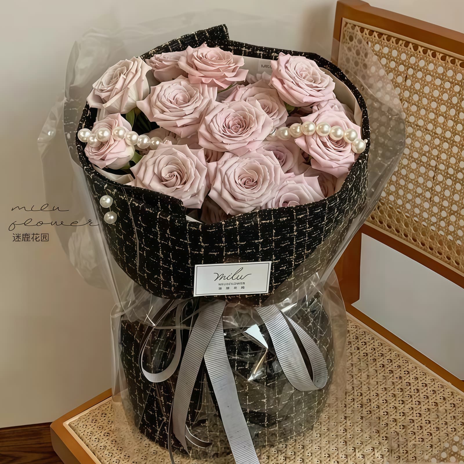 15 Manta Roses Bouquet - Soft Bliss | Elegant Pink Floral Gift
