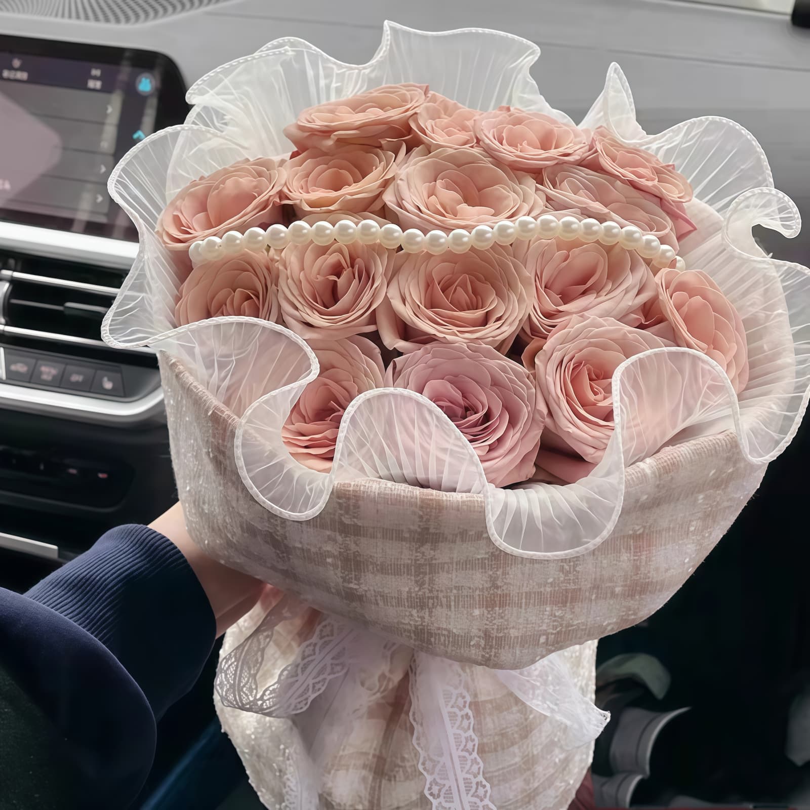 16 Cappuccino Roses Bouquet - Angelic Grace Elegant Floral Gift
