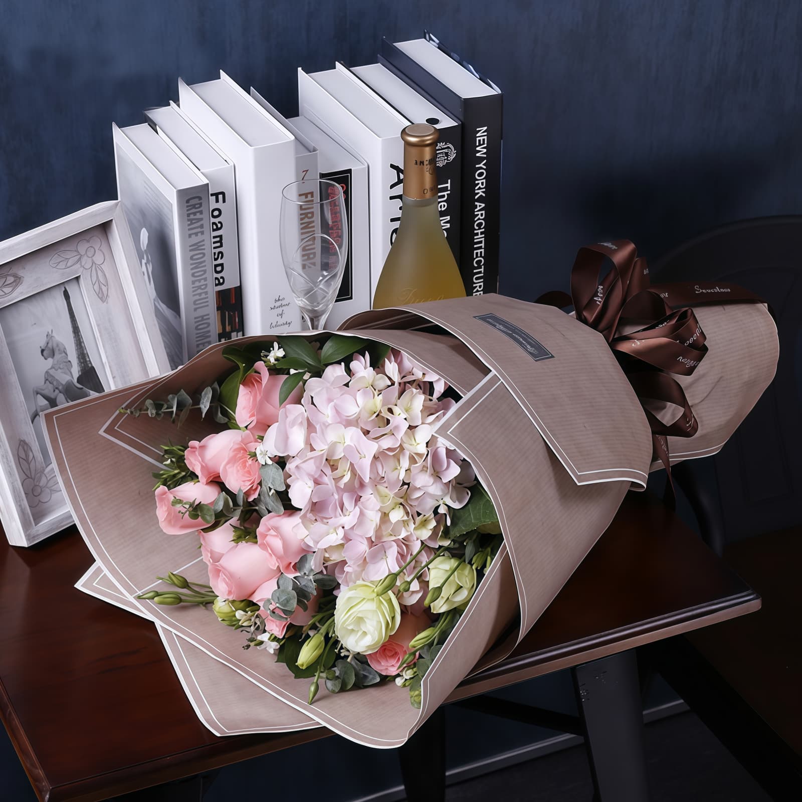 粉色恋人 · 粉玫瑰与绣球花束 Blushing Romance: 11 Pink Roses & Hydrangea Bouquet - 3