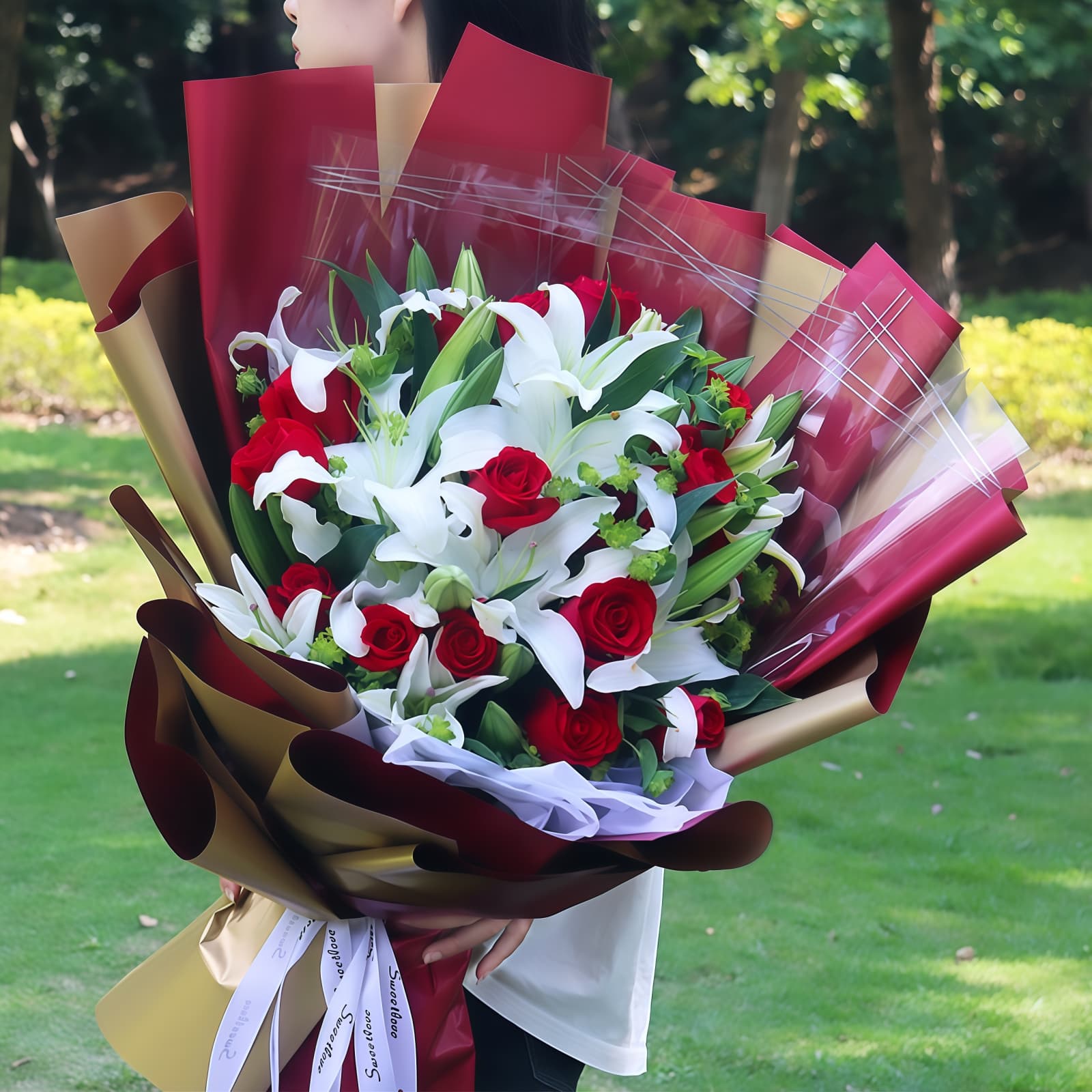 11 White Lilies and 11 Roses Bouquet – Pure Serenity 11 White Lilies and 11 Red Roses Bouquet | Pure Serenity Floral Gift