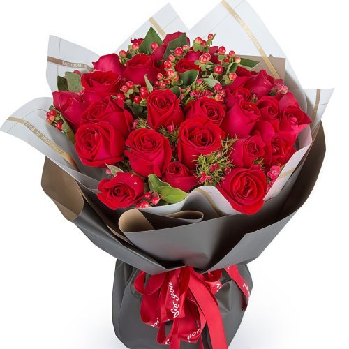 牵手一生 · 33枝红玫瑰与红豆花束 33 Red Roses Bouquet - Eternal Devotion | Romantic Floral Gift