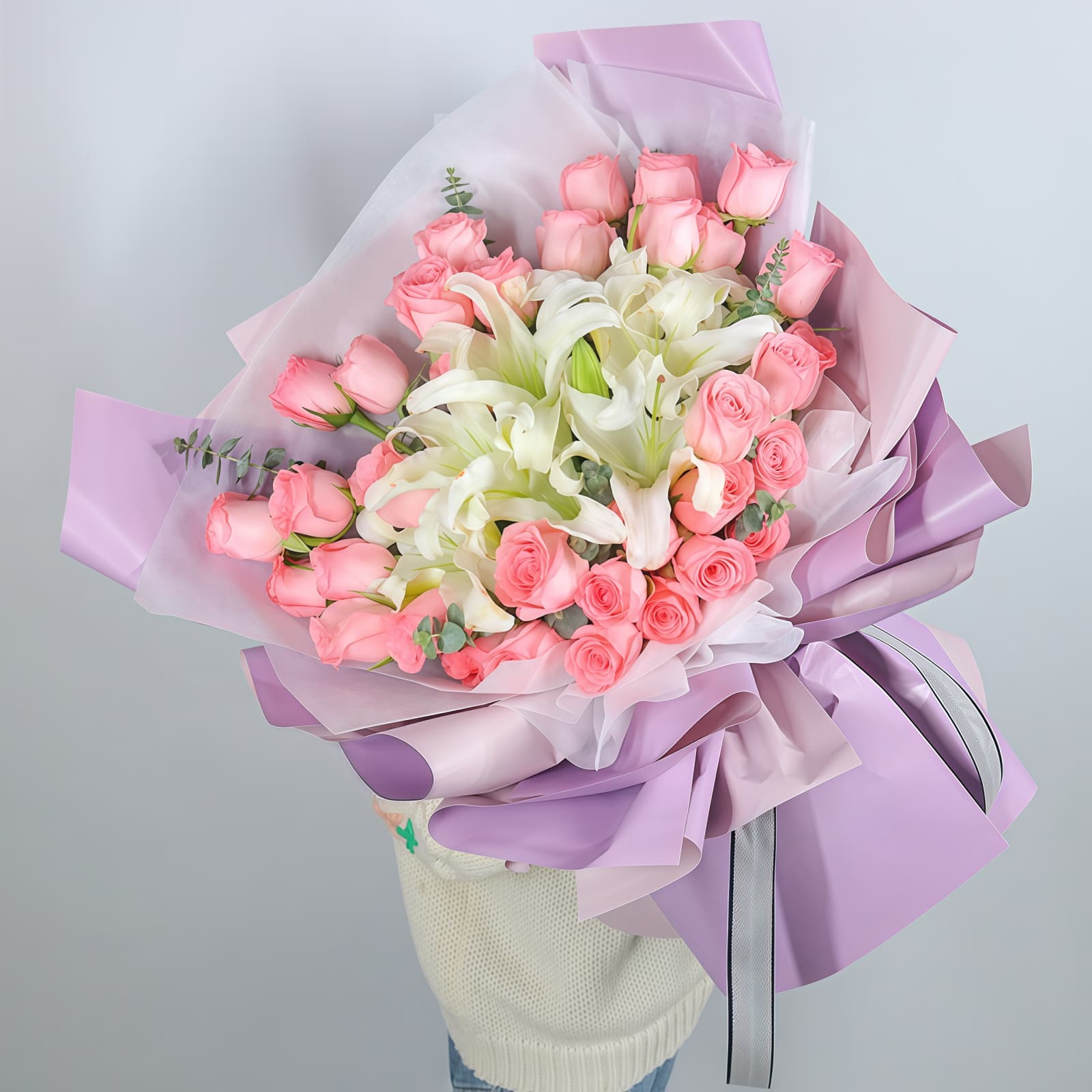 33 Pink Roses & 8 Lilies Bouquet – Eternal Devotion 33 Pink Roses & 8 Lilies Bouquet | Eternal Devotion Floral Arrangement