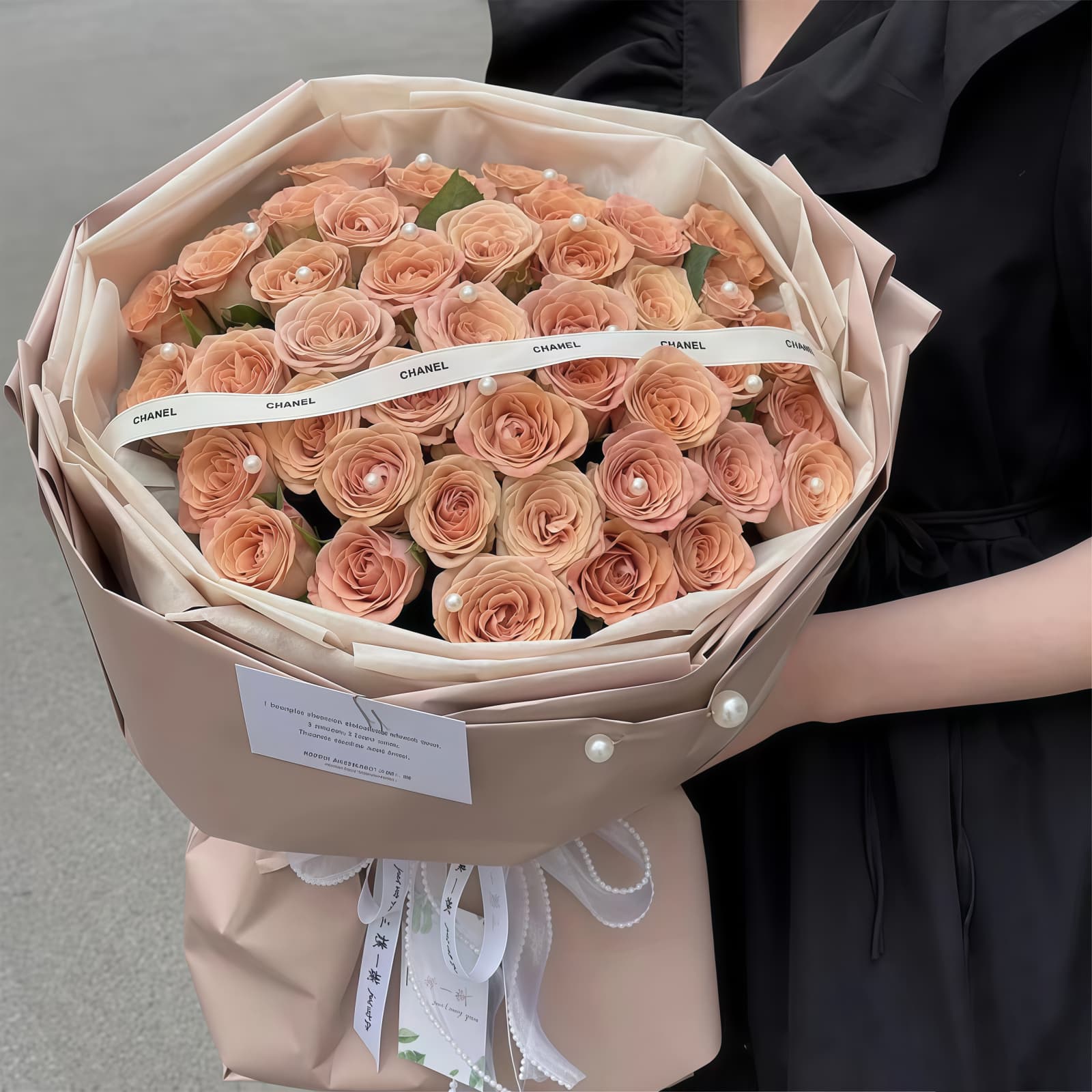 36 Cappuccino Roses Bouquet – Pearlescent Dream 36 Cappuccino Roses Bouquet - Pearlescent Dream | Elegant Floral Gift