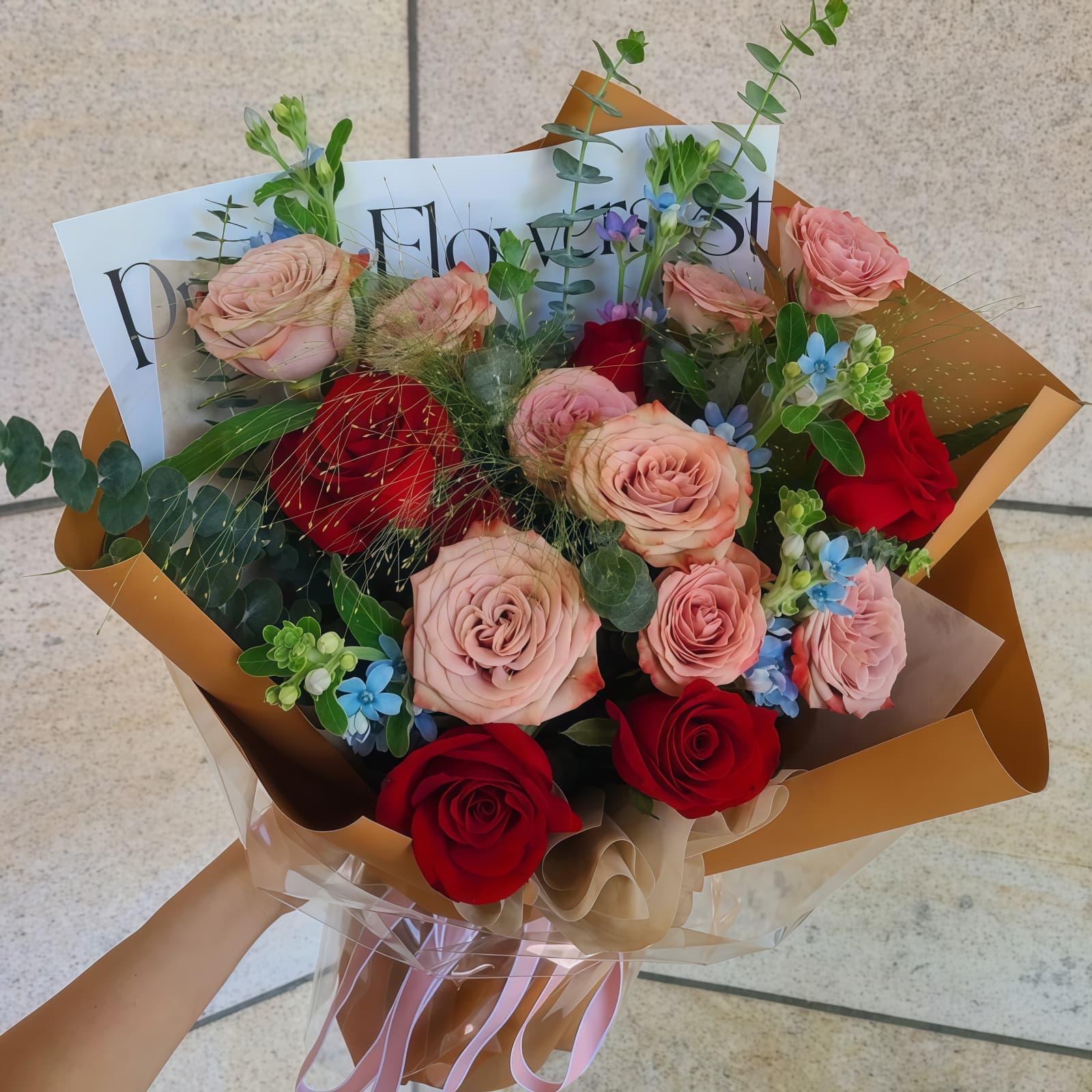 15 Mixed Roses & Starflowers Bouquet – Natural Harmony 15 Mixed Roses & Starflowers Bouquet | Natural Harmony Floral Gift