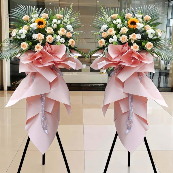 开业之禧 · 买一送一 11 Red Roses Bouquet - Grand Celebration | Elegant Floral Gift