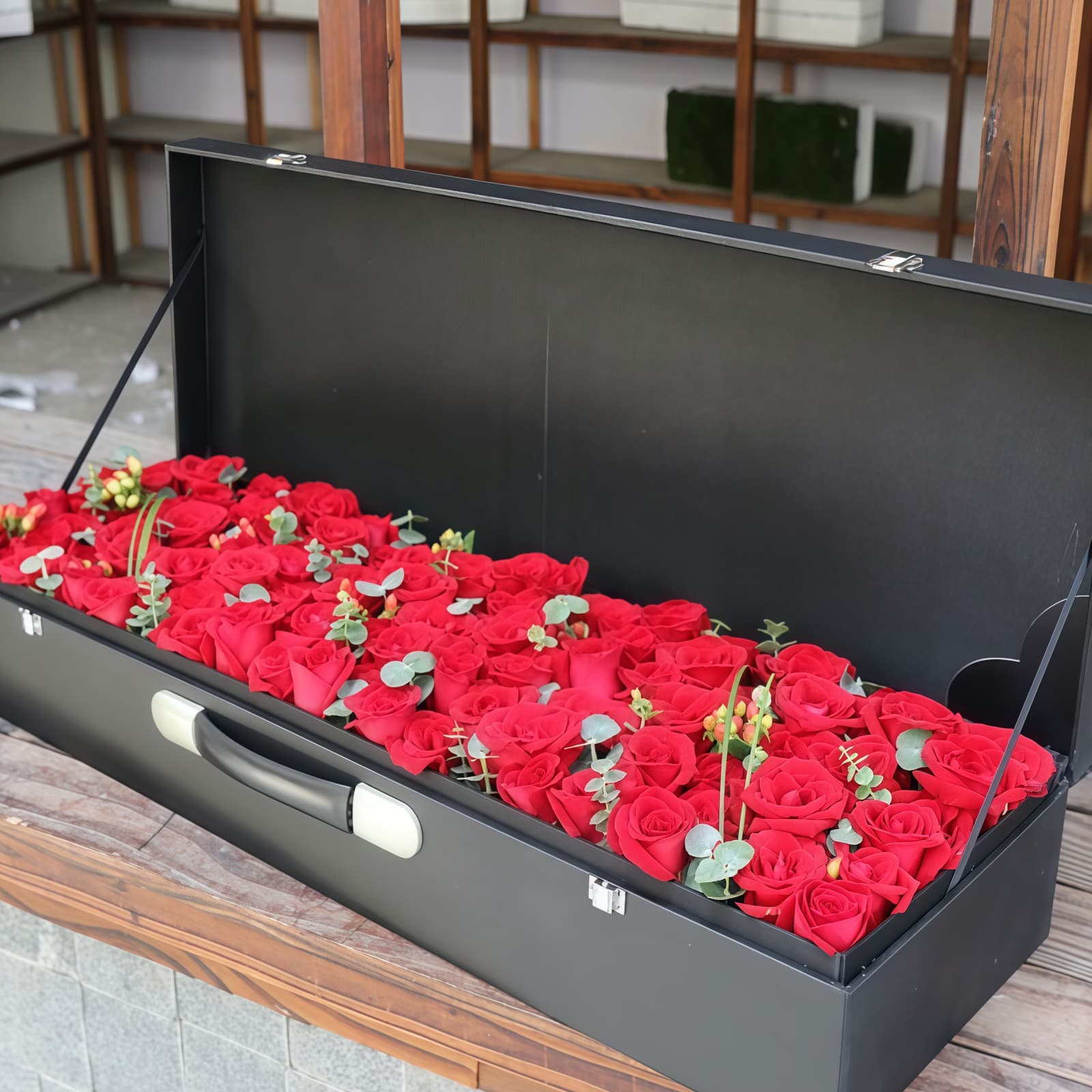 主题 · 99枝红玫瑰礼盒 99 Red Roses Gift Box - Iconic Romantic Floral Arrangement - 2